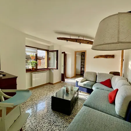 Cantusüt Сasa de vacaciones