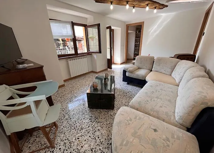 Cantusüt Tatil Evi *