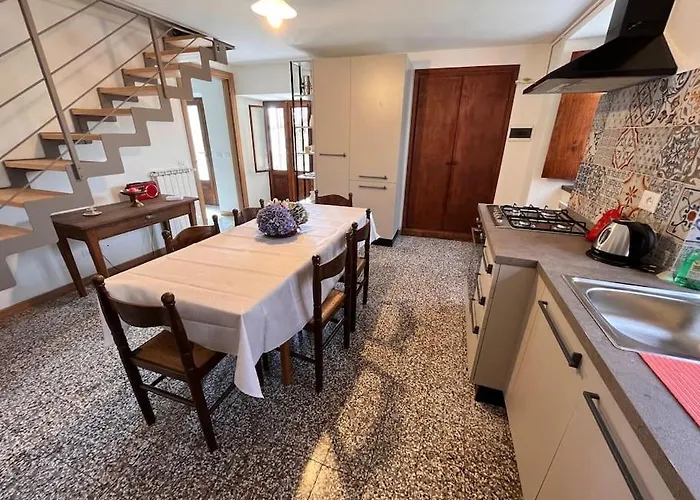 Cantusüt Tatil Evi Someraro